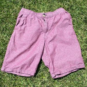 METHOD Men’s SM burgundy shorts.